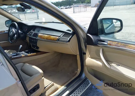 2010 BMW X5 xDrive48I from USA, damaged, VIN 5UXFE8C55AL311682